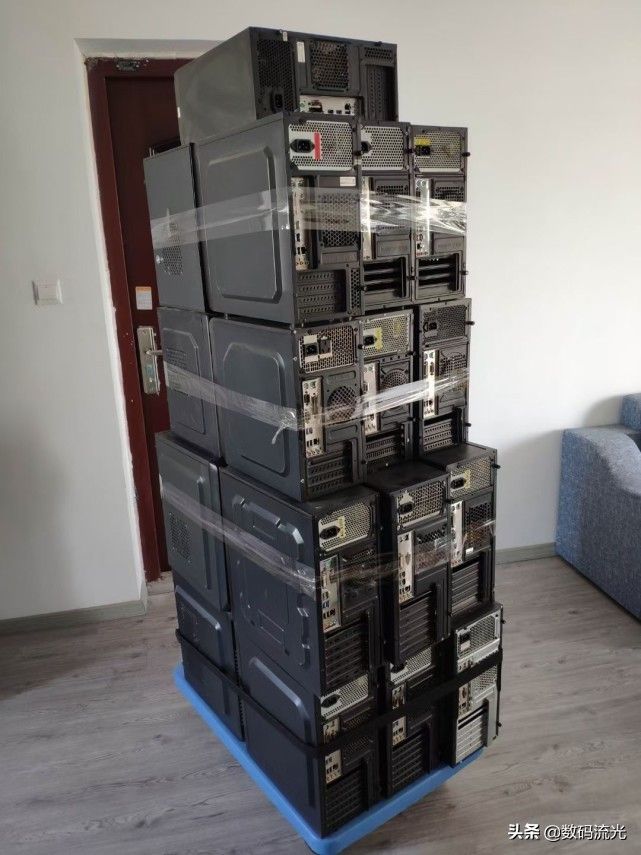 今天回收25套电脑(今天回收25套电脑多少钱)
