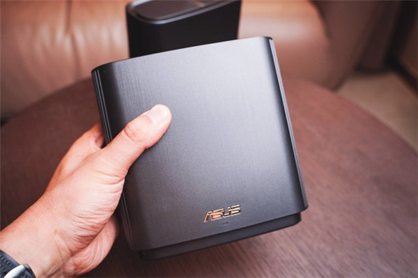 华硕灵耀AX7800路由器怎么样?华硕灵耀AX7800路由器评测